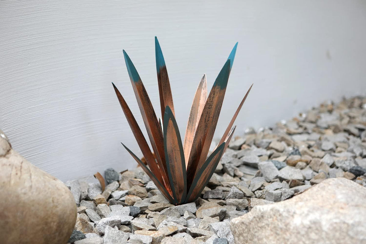 Homight Metal Agave Plants Outdoor Decor Mexican Yard Art Plants Garden Decor for Outside Metal Art Flowers Gifts for Butterflies Bees Birds for Gifts (1 Big)