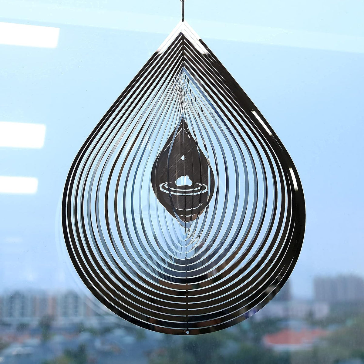 Wind Spinner 3D Water Droplets Shape Highly Reflective Stainless Steel Metal Outdoor Garden Decor,Decorations to Scare Away Yard Birds12in