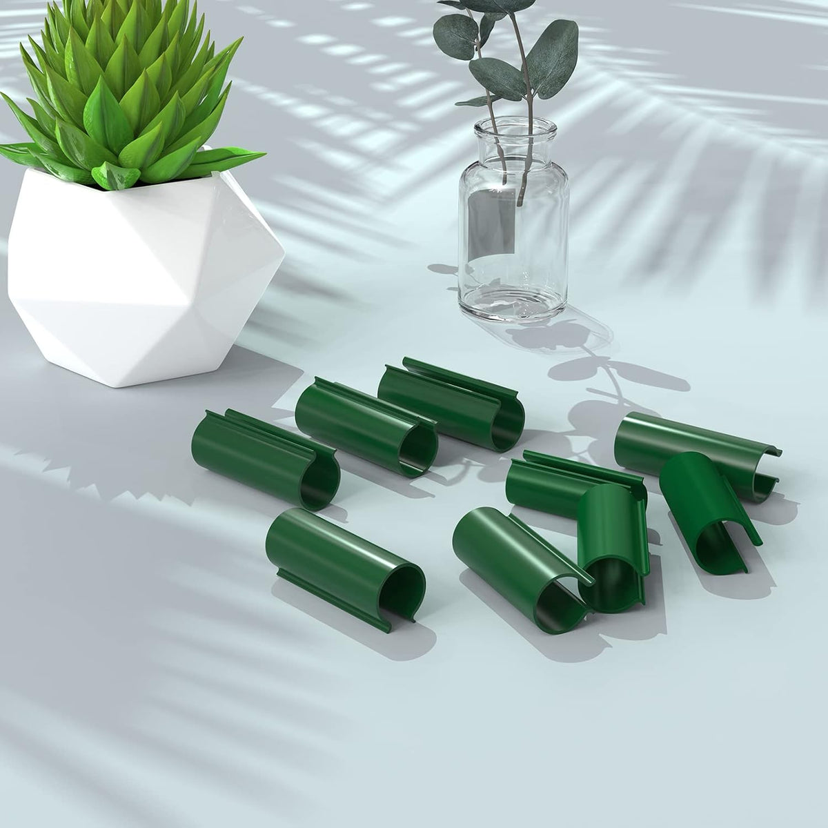 Jetec 128 Pieces PVC Pipe Clips Covers 2.4 Inches Long Greenhouse Clamps for Netting for Greenhouses Garden Shelters Bird Protection(For 1/2 Inch PVC Pipe,Green)