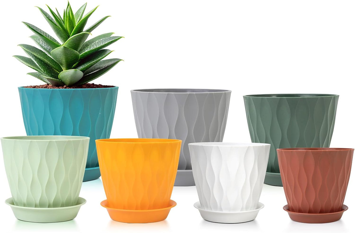 GARDIFE 7/6.5/6/5.5/5/4.5/4 inch Plant Pots, 7 Pack Flower Pots Indoor Outdoor, Planters with Drainage Holes and Tray Saucers (Color-Green)