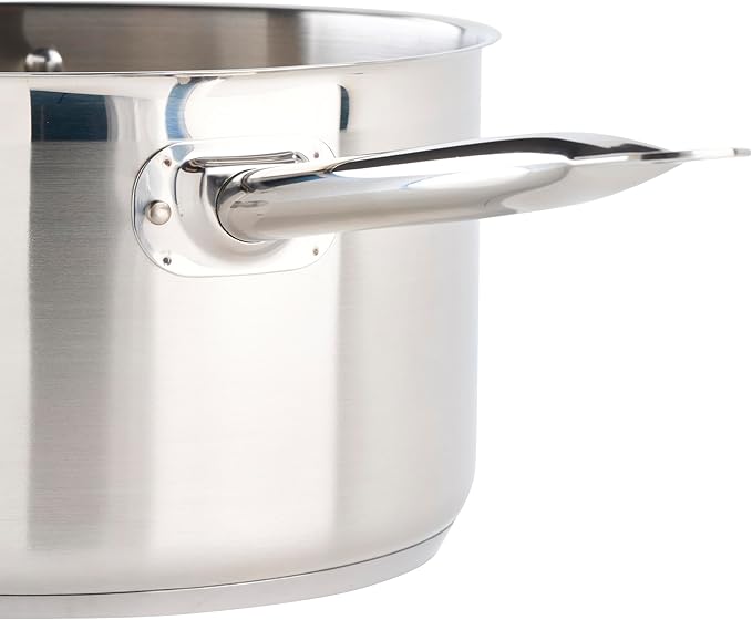 Winware Stainless Steel 10 Quart Sauce Pan with Cover