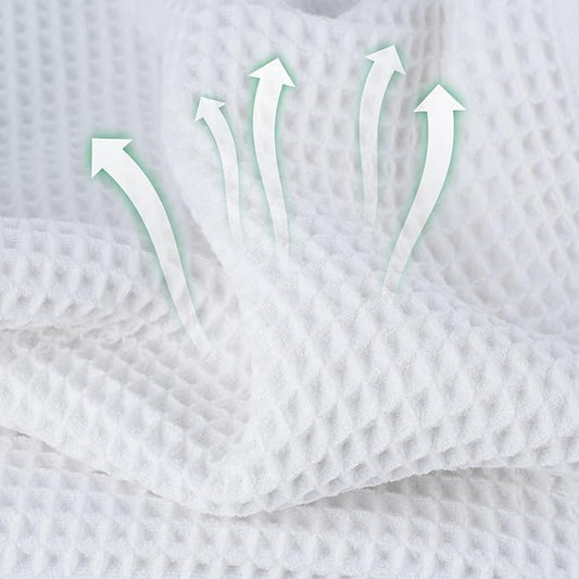 New Microfiber Waffle Bath Towels, 2 Pieces, Oversized, Soft, Absorbent, Fast Drying, Lint Free (White)