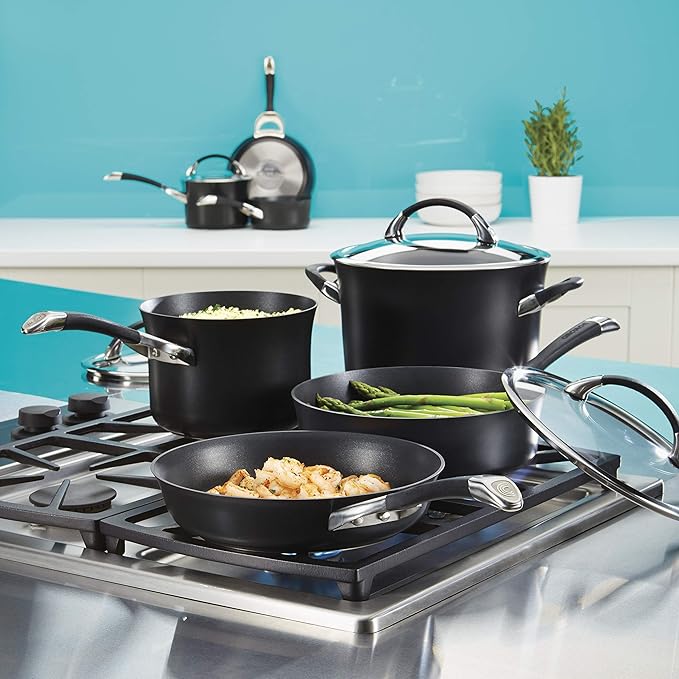 Circulon Symmetry Hard-Anodized Nonstick Frying Pan, 8.5-Inch, Black