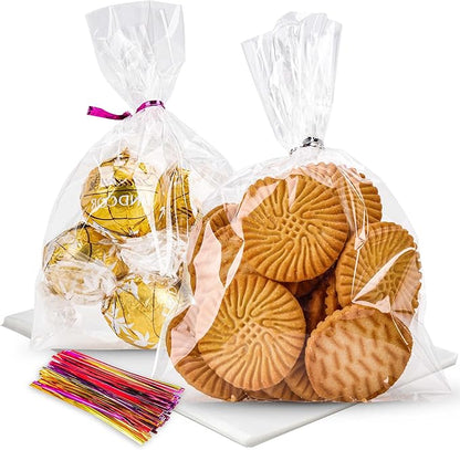 LOKIQNG Cellophane Bags Plastic Treat Bag Clear Cookie Candy Bags with Twist Ties for Party Favor Bag(200PACK, 4x6inch)
