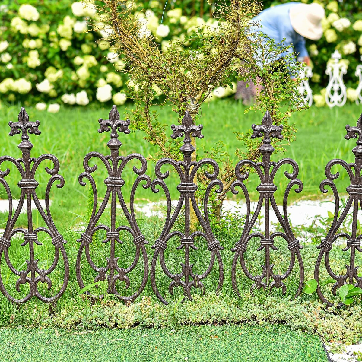 Sungmor Decorative Cast Iron Flower Bed Fence, 28" Tall Vintage Garden Edging Border, 4 Pack Heavy Duty Landscape Picket Fence Panels, Outdoor Plant Support Garden Stake, Victorian Yard Lawn Decor