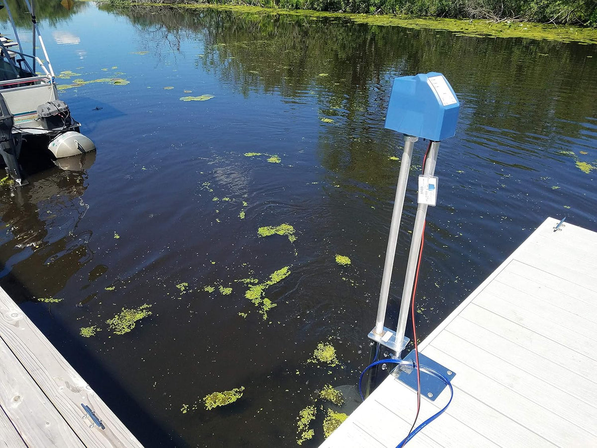 Scott Aerator: Aquasweep with Oscillator | Dock Mount | Muck Blaster | 1 Horse Power, 115V | Made in USA | 5-Year Warranty (100ft Cord)
